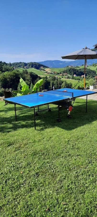 Das Weinberghaus Ratsch an der Weinstrasse Ngoại thất bức ảnh