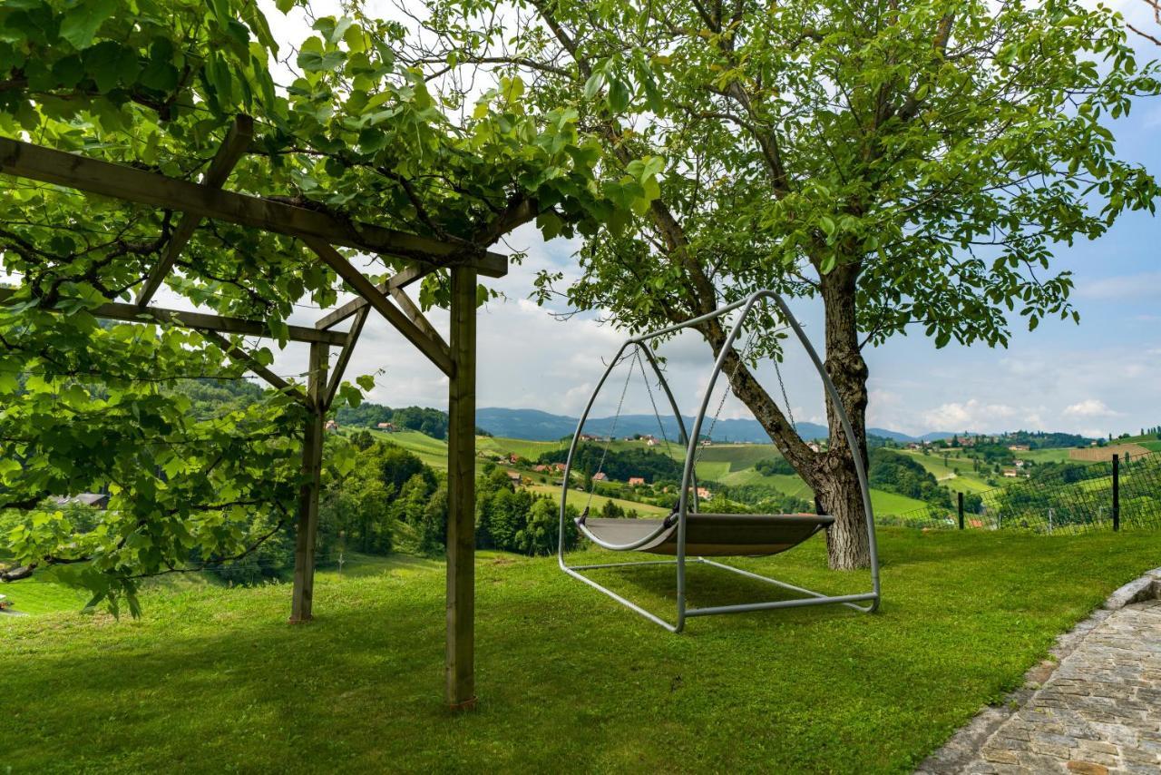 Das Weinberghaus Ratsch an der Weinstrasse Ngoại thất bức ảnh